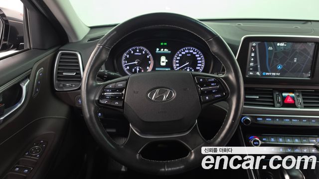 Hyundai Grandeur (IG) 3.0 Exclusive Special 2017 — фото 12