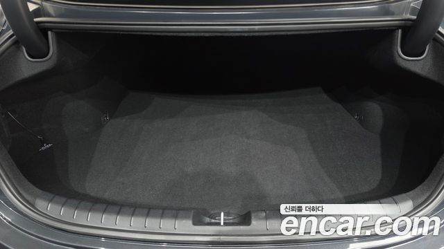 Hyundai Grandeur (IG) 3.0 Exclusive Special 2017 — фото 18