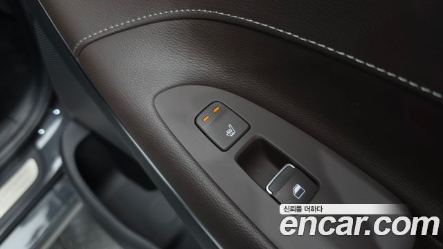 Hyundai Grandeur (IG) 3.0 Exclusive Special 2017 — фото 29