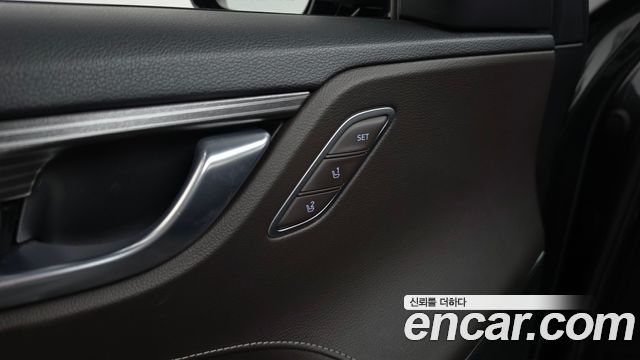 Hyundai Grandeur (IG) 3.0 Exclusive Special 2017 — фото 33