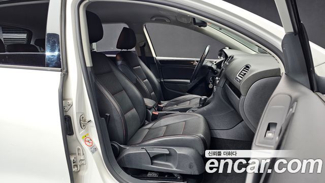 Volkswagen Golf (VI) 1.6 TDI Blue Motion StyleEdition 2013 — фото 11