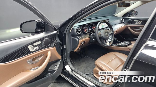 Mercedes-Benz E-Class (W213) E220d Avantgarde 2018 — фото 10