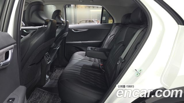 Kia Niro Signature 2023 — фото 11