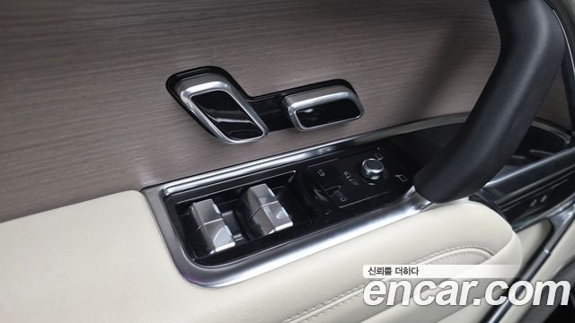 Land Rover Range Rover (V) P530 Autobiography Long Wheel Base 2024 — фото 37