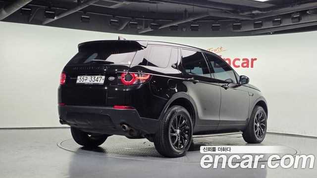 Land Rover Discovery Sport 2.0 TD4 SE 2017 — фото 2