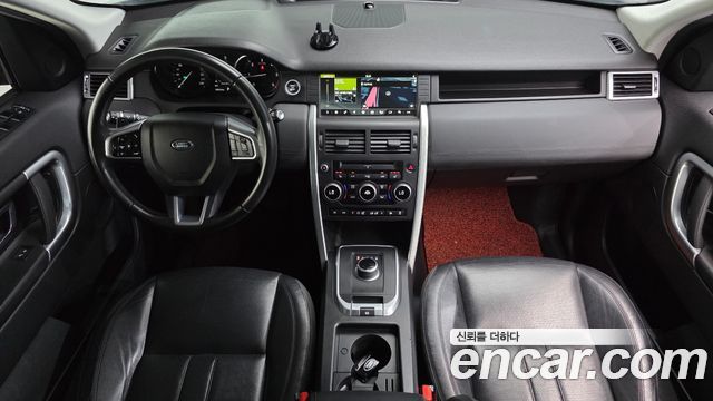 Land Rover Discovery Sport 2.0 TD4 SE 2017 — фото 7