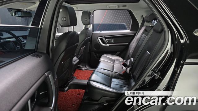 Land Rover Discovery Sport 2.0 TD4 SE 2017 — фото 26