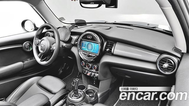 MINI Cooper HIGH Third Generation 2021 — фото 23