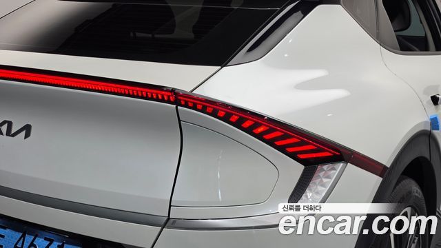 Kia EV6 Long Range Air 2022 — фото 23