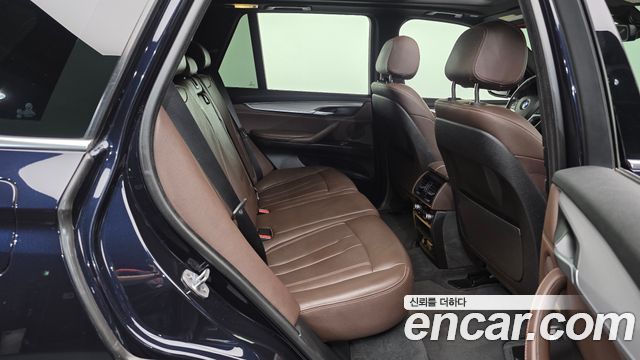 BMW X5 (F15) xDrive 30d M Sport package 2018 — фото 12
