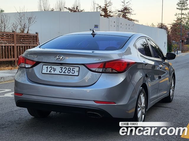 Hyundai Avante 1.6 VGT Modern Standard 2015 — фото 4