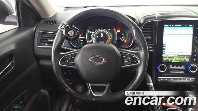 Renault Korea QM6 Diesel 4WD RE Signature 2017 — фото 13