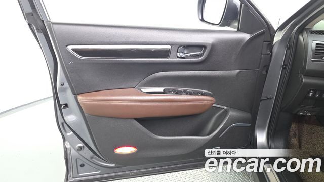 Renault Korea QM6 Diesel 4WD RE Signature 2017 — фото 24