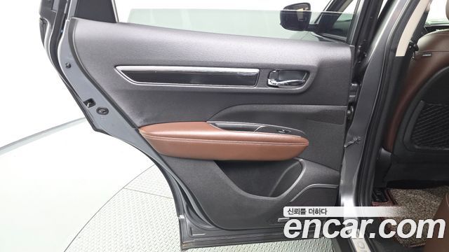 Renault Korea QM6 Diesel 4WD RE Signature 2017 — фото 25