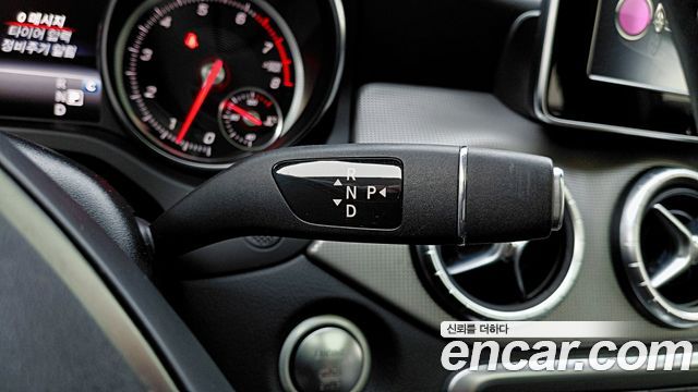 Mercedes-Benz CLA-Class (C117) CLA250 2017 — фото 9