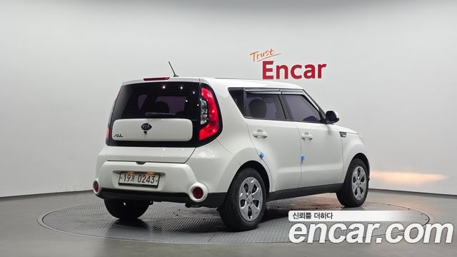Kia Soul 1.6 GDi Luxury 2016 — фото 2