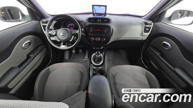 Kia Soul 1.6 GDi Luxury 2016 — фото 7