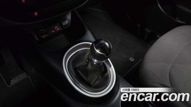 Kia Soul 1.6 GDi Luxury 2016 — фото 9