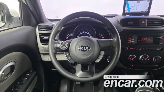 Kia Soul 1.6 GDi Luxury 2016 — фото 13
