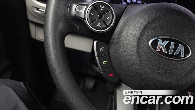 Kia Soul 1.6 GDi Luxury 2016 — фото 17