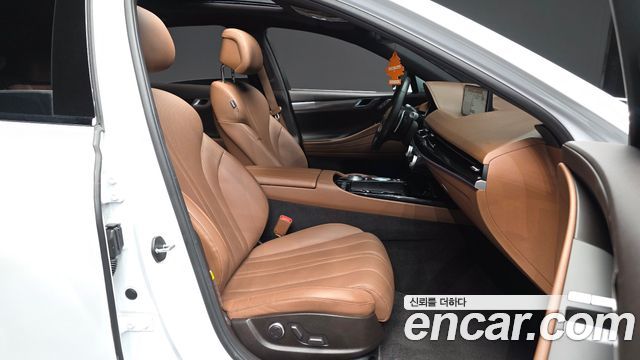 Genesis G80 (RG3) Gasoline 2.5 Turbo 2WD 2022 — фото 11