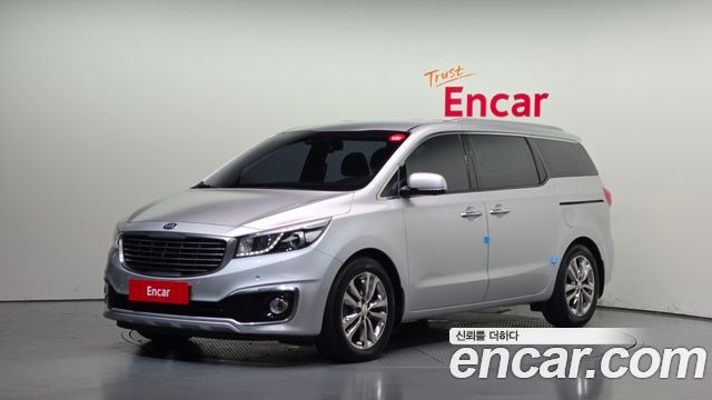 Kia Carnival 9-seater Noblesse 2016 — фото 1