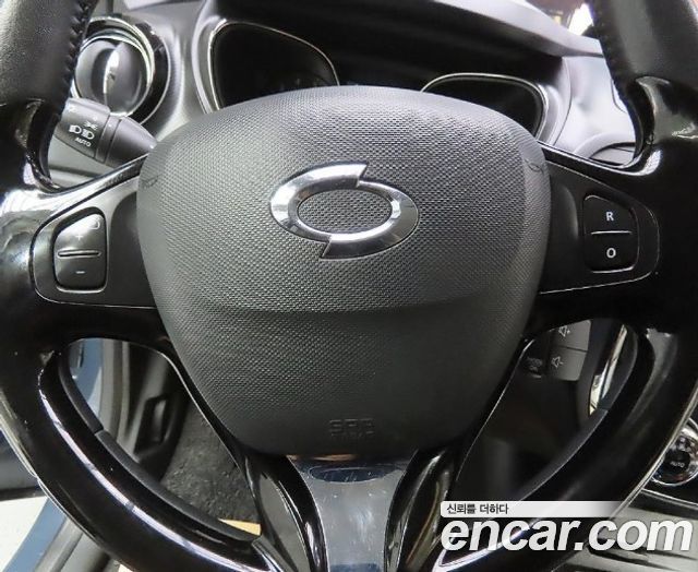 Renault Korea QM3 RE 2015 — фото 9