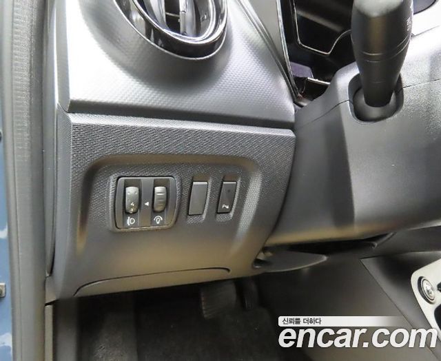 Renault Korea QM3 RE 2015 — фото 10