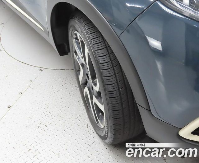 Renault Korea QM3 RE 2015 — фото 23