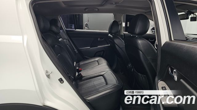 Kia Sportage R Diesel 2WD Prestige 2014 — фото 11