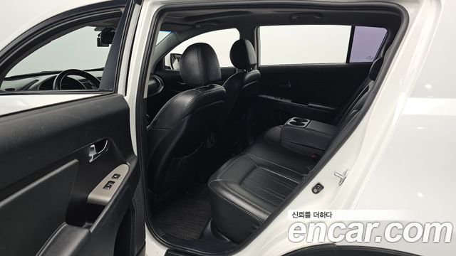 Kia Sportage R Diesel 2WD Prestige 2014 — фото 12