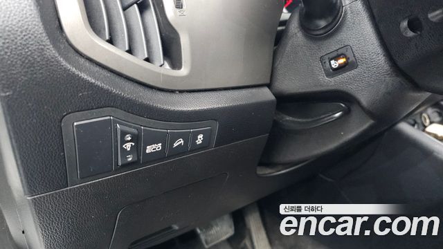 Kia Sportage R Diesel 2WD Prestige 2014 — фото 16