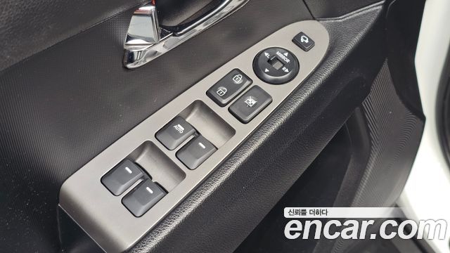 Kia Sportage R Diesel 2WD Prestige 2014 — фото 29