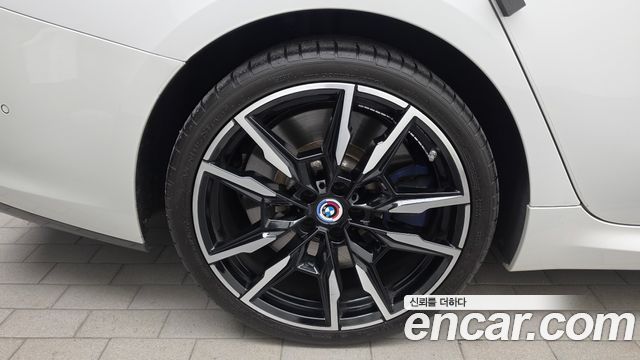BMW 8 Series (G15) M850i xDrive Gran Coupe 2023 — фото 5