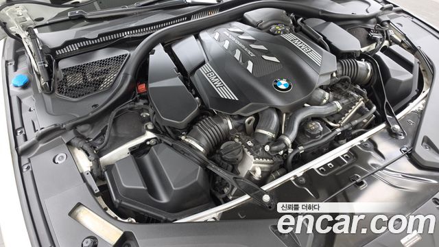 BMW 8 Series (G15) M850i xDrive Gran Coupe 2023 — фото 6