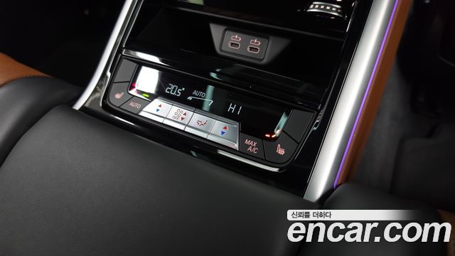 BMW 8 Series (G15) M850i xDrive Gran Coupe 2023 — фото 19
