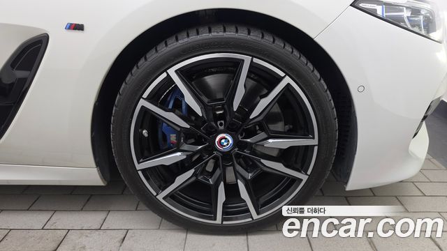 BMW 8 Series (G15) M850i xDrive Gran Coupe 2023 — фото 21