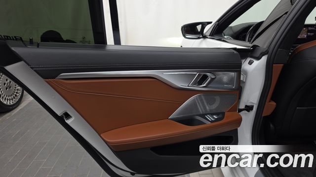 BMW 8 Series (G15) M850i xDrive Gran Coupe 2023 — фото 25