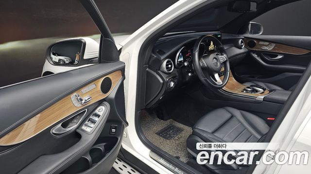 Mercedes-Benz GLC-Class (X253) GLC220 d 4MATIC Premium 2016 — фото 10