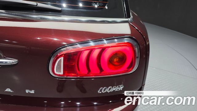 MINI Cooper Clubman Standard 2nd 2018 — фото 23
