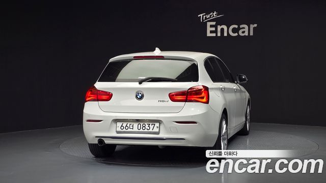 BMW 1 Series (F20) 118d Sport 5Door 2016 — фото 4