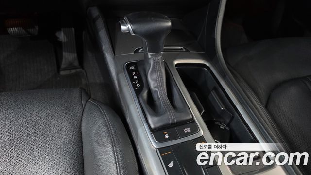 Kia K5 Hybrid (II) Noblesse 2016 — фото 9