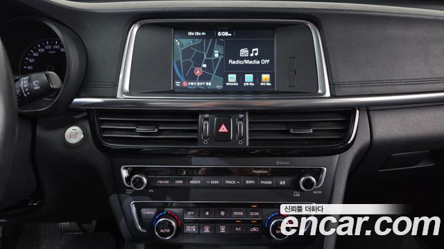 Kia K5 Hybrid (II) Noblesse 2016 — фото 13