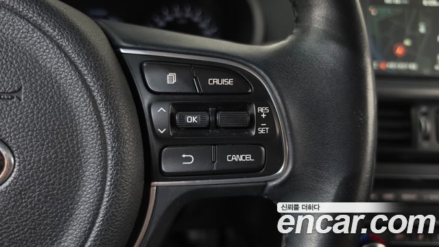 Kia K5 Hybrid (II) Noblesse 2016 — фото 15