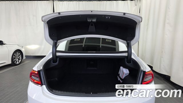 Hyundai Grandeur Hybrid (IG) Exclusive Special 2018 — фото 20