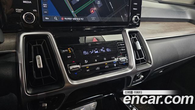 Kia Sorento (IV) Diesel 2.2 2WD Prestige 2021 — фото 16