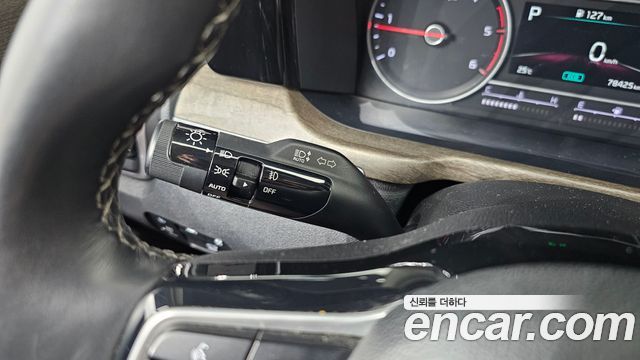 Kia Sorento (IV) Diesel 2.2 2WD Prestige 2021 — фото 30