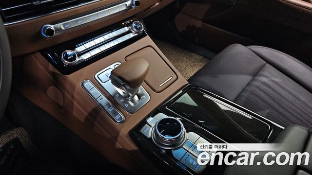 Genesis G90 3.8 AWD Luxury 2019 — фото 9