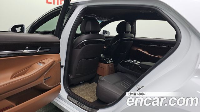 Genesis G90 3.8 AWD Luxury 2019 — фото 11