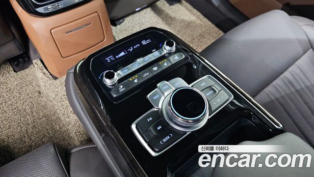 Genesis G90 3.8 AWD Luxury 2019 — фото 19